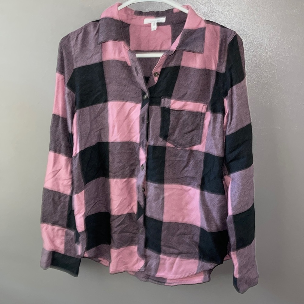 BUTTON UP PLAID LONG SLEEVE